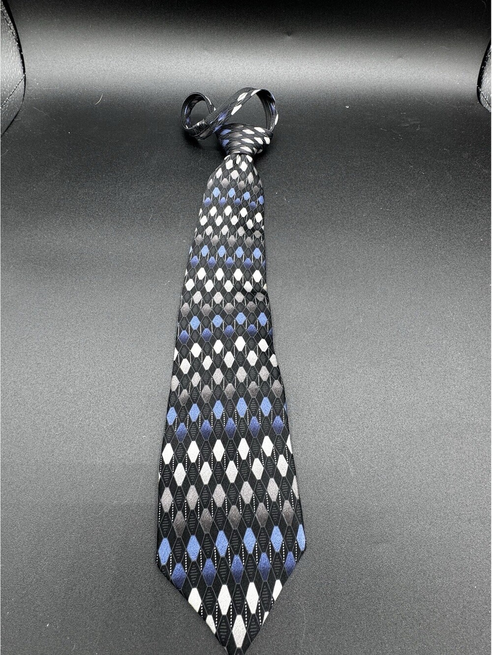 Bergamo New York Zipper Tie 100% Silk Pre-Tied Black Blue Gray Geometric 14”